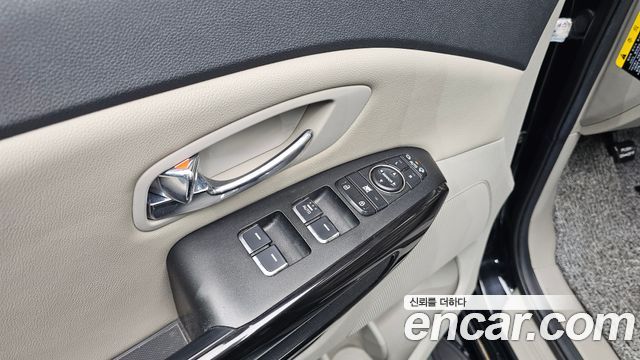 Kia Canival 2019 — photo 25