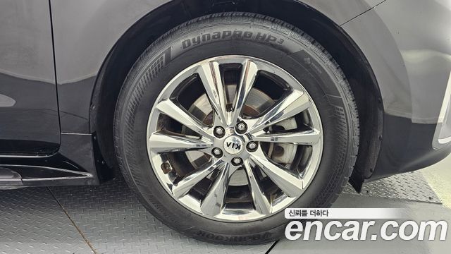 Kia Canival 2019 — photo 7