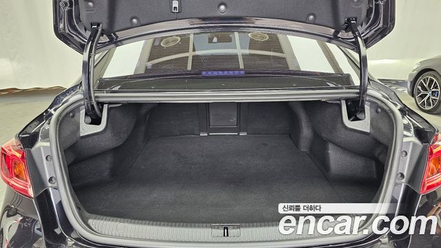 Renault Korea SM6 2019 — photo 20