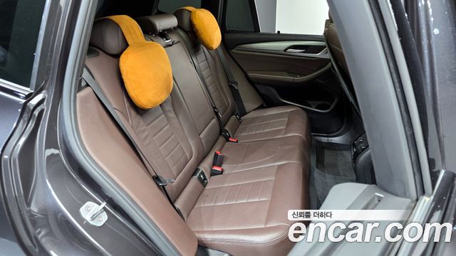 BMW X3 2020 — photo 17