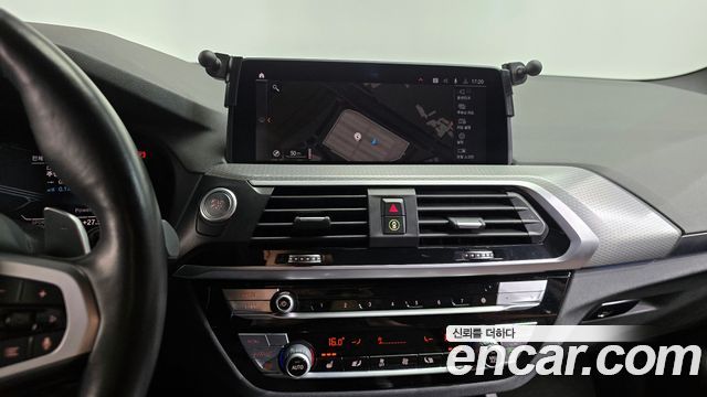 BMW X3 2020 — photo 18