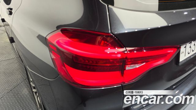 BMW X3 2020 — photo 9