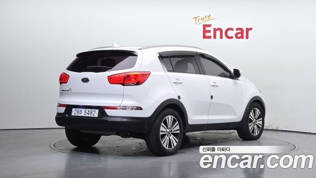 Kia Sportage 2015 — photo 2