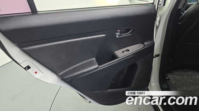 Kia Sportage 2015 — photo 15