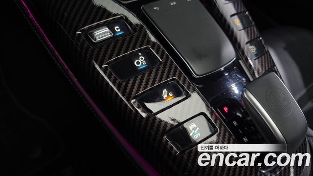 Mercedes-Benz AMG GT 2021 — photo 12