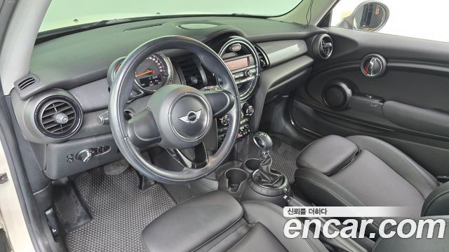 Mini Cooper 2015 — photo 7