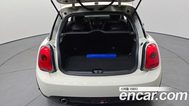 Mini Cooper 2015 — photo 16