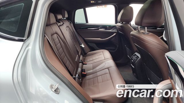 BMW X4 2025 — photo 17