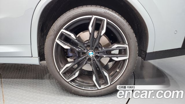 BMW X4 2025 — photo 7