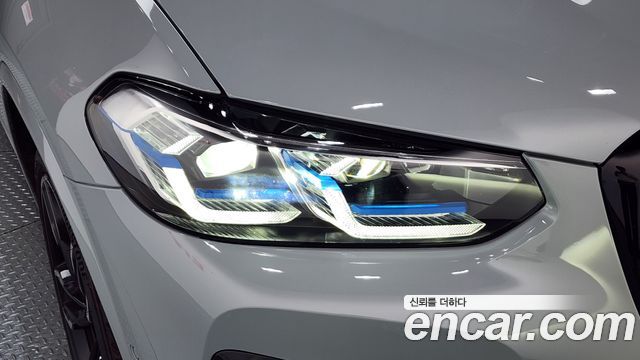 BMW X4 2025 — photo 8