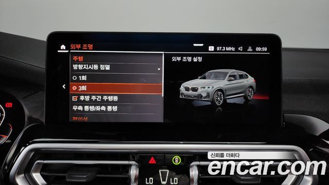 BMW X4 2025 — photo 31