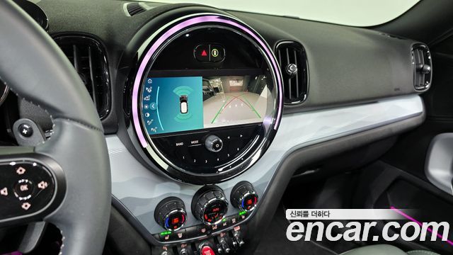 Mini Countryman 2023 — photo 24
