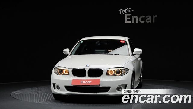 BMW 1-Series 2011 — photo 3