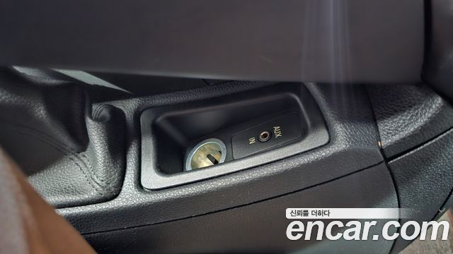 BMW 1-Series 2011 — photo 28