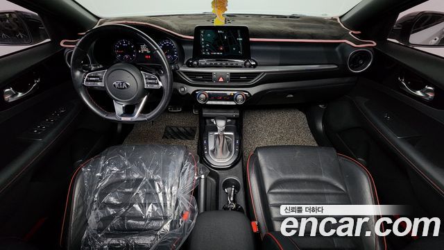 Kia K3 2019 — photo 10
