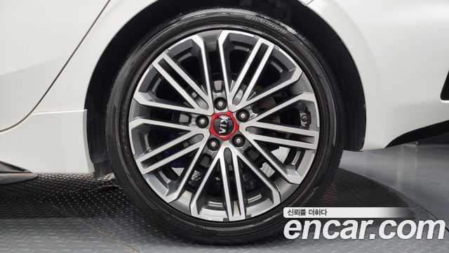 Kia K3 2019 — photo 7