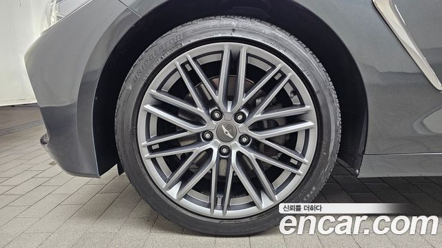 Genesis G70 2018 — photo 5