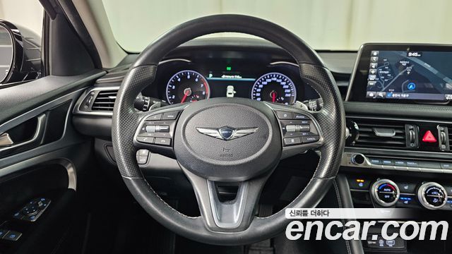 Genesis G70 2018 — photo 13