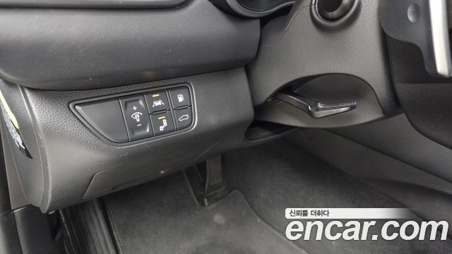 Genesis G70 2018 — photo 15