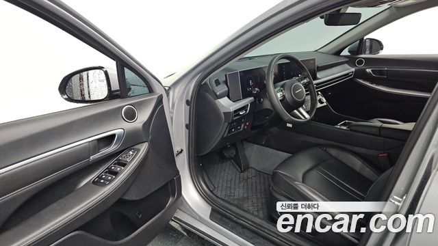 Hyundai Sonata 2025 — photo 13