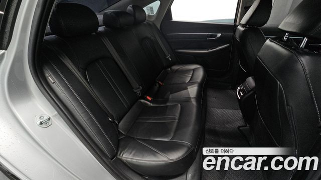 Hyundai Sonata 2025 — photo 17