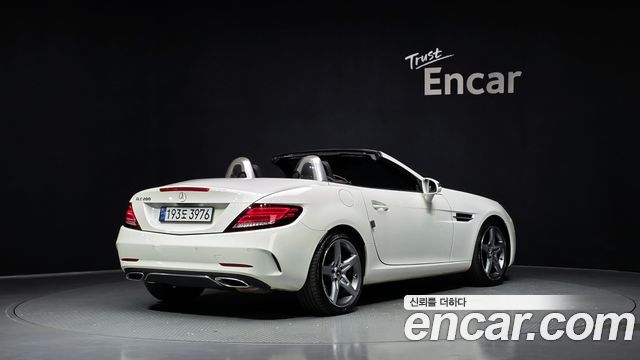 Mercedes-Benz SLC-Class 2018 — photo 2