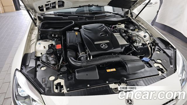Mercedes-Benz SLC-Class 2018 — photo 6