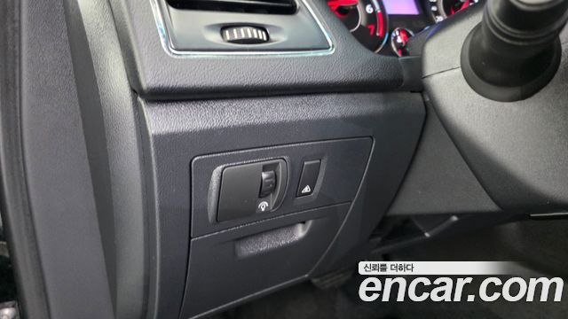 Renault Korea SM5  2014 — photo 36