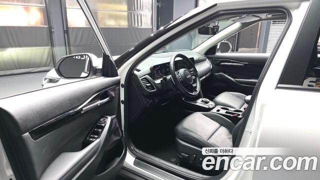 Kia Seltos 2025 — photo 10