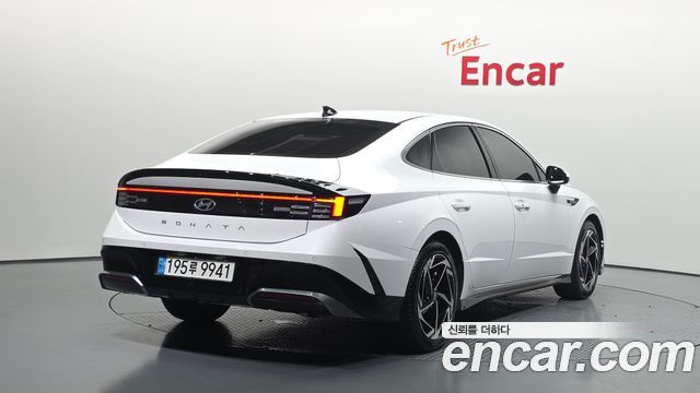 Hyundai Sonata 2024 — photo 2