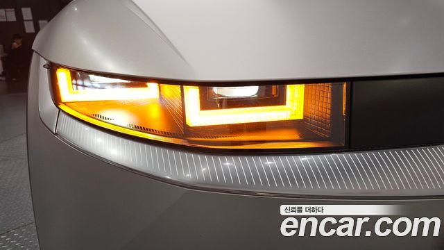 Hyundai Ioniq5 2023 — photo 8