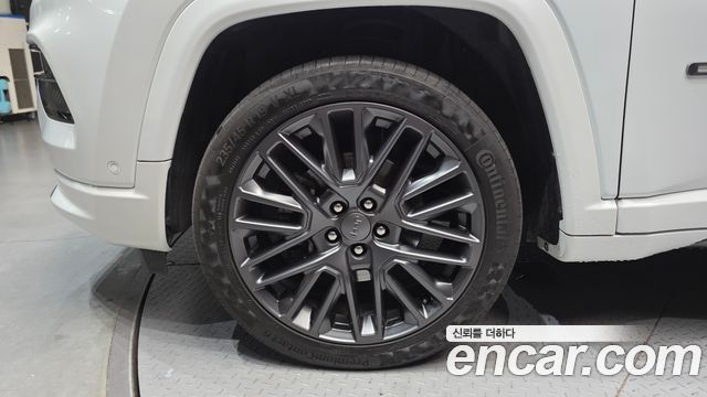 Jeep Compass 2022 — photo 5