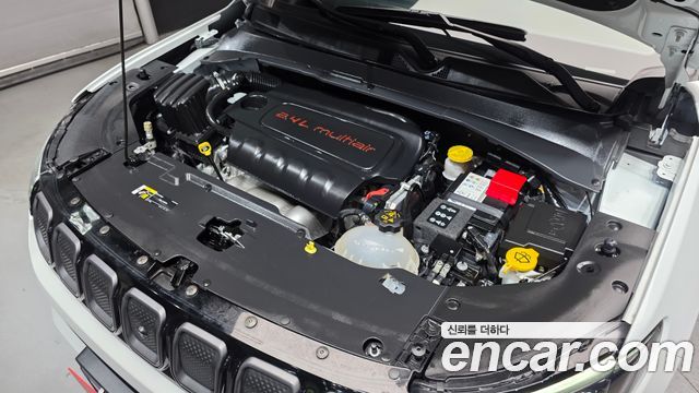Jeep Compass 2022 — photo 6