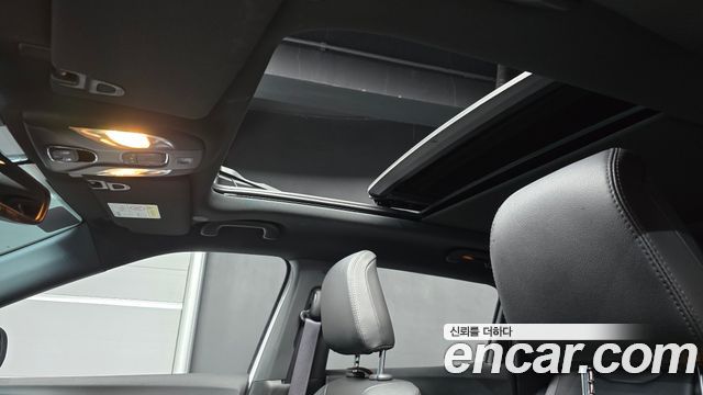 Jeep Compass 2022 — photo 26