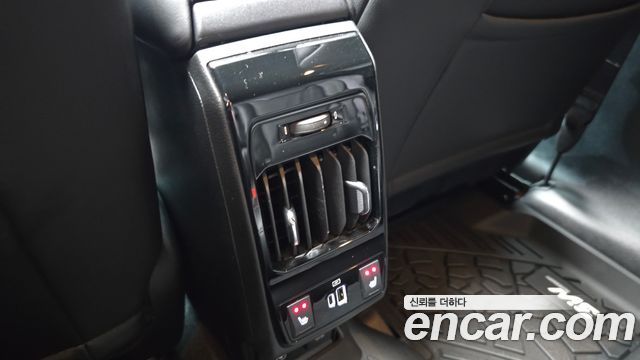 Jeep Compass 2022 — photo 27