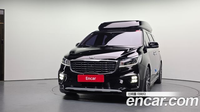 Kia Canival 2019 — photo 3