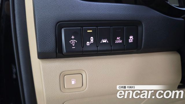 Kia Canival 2019 — photo 20