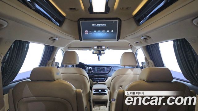 Kia Canival 2019 — photo 25