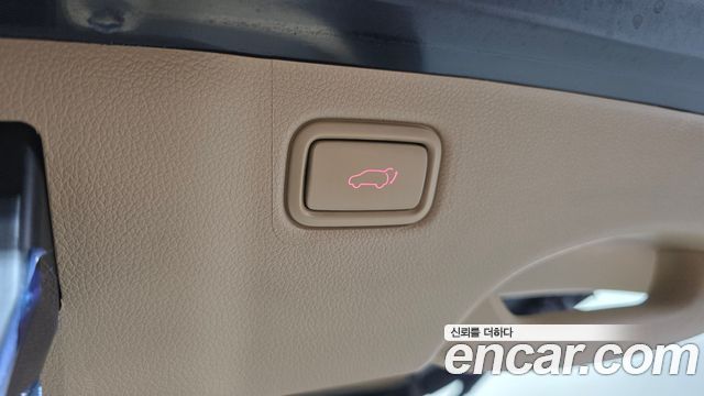 Kia Canival 2019 — photo 31