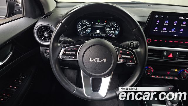 Kia K3 2022 — photo 19
