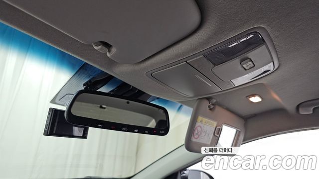 Kia K3 2022 — photo 24