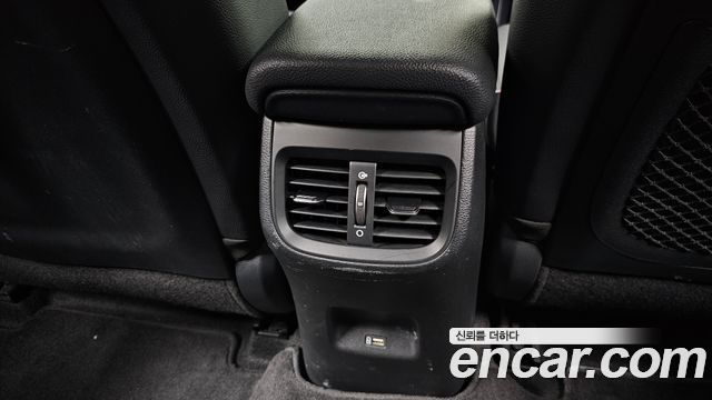 Kia K3 2022 — photo 35