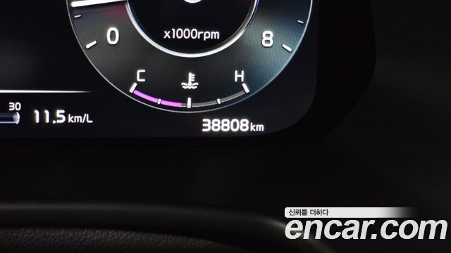 Kia K3 2022 — photo 37
