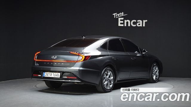 Hyundai Sonata 2022 — photo 2