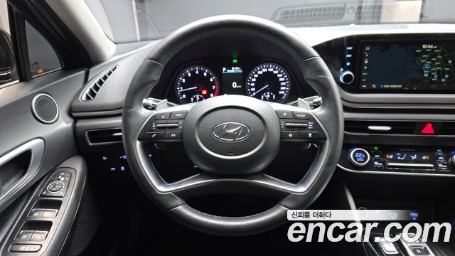 Hyundai Sonata 2022 — photo 18