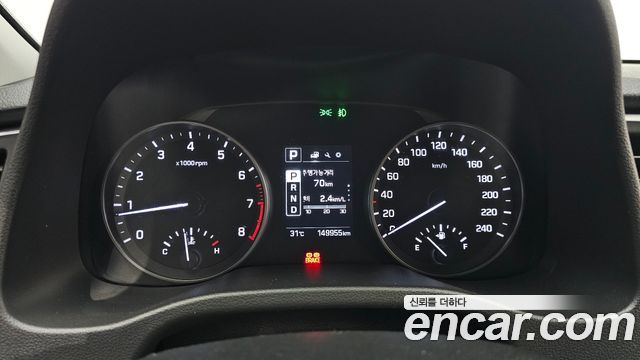 Hyundai AVANTE 2017 — photo 8