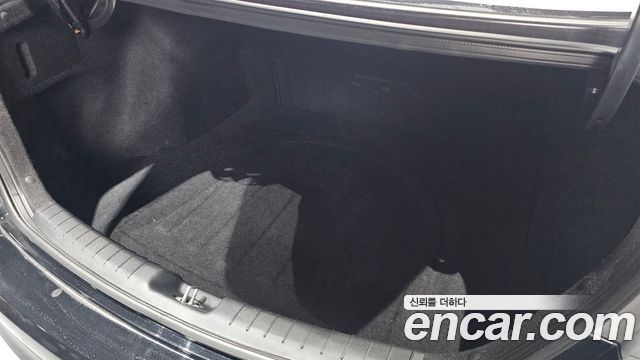 Hyundai AVANTE 2017 — photo 20
