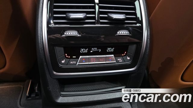 BMW X7 2025 — photo 19