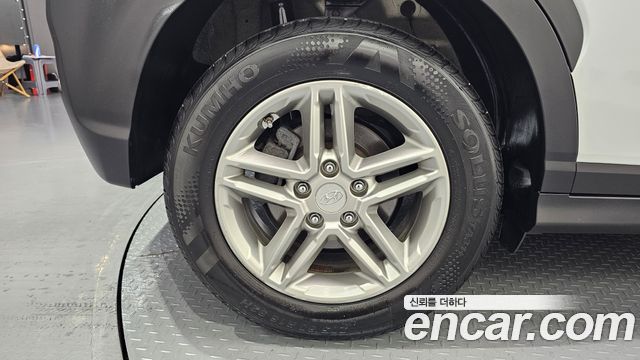 Hyundai Kona 2019 — photo 20