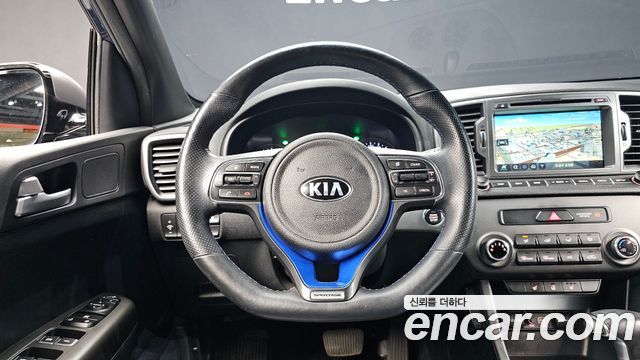 Kia Sportage 2016 — photo 18